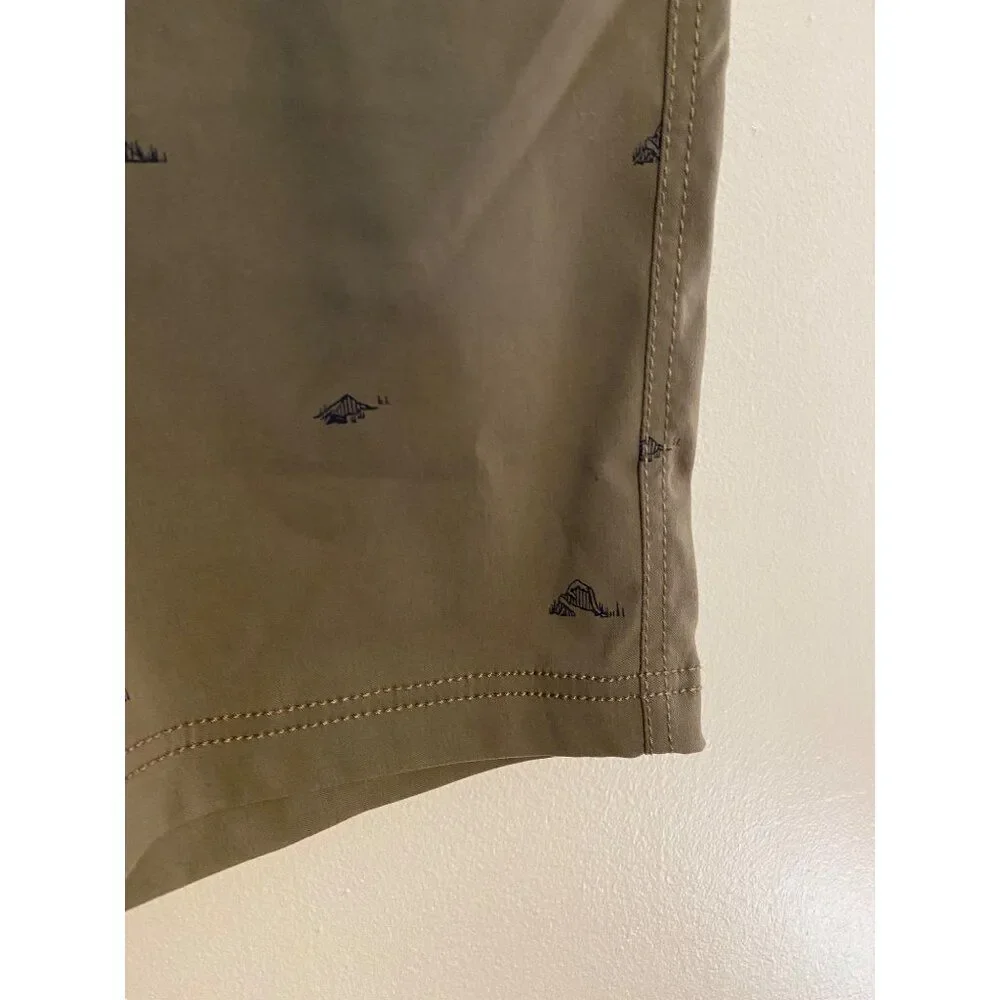 Prana Mens Shorts Slate Green 28” Waist Stretch Slim Fit Mountain Print NEW NWT